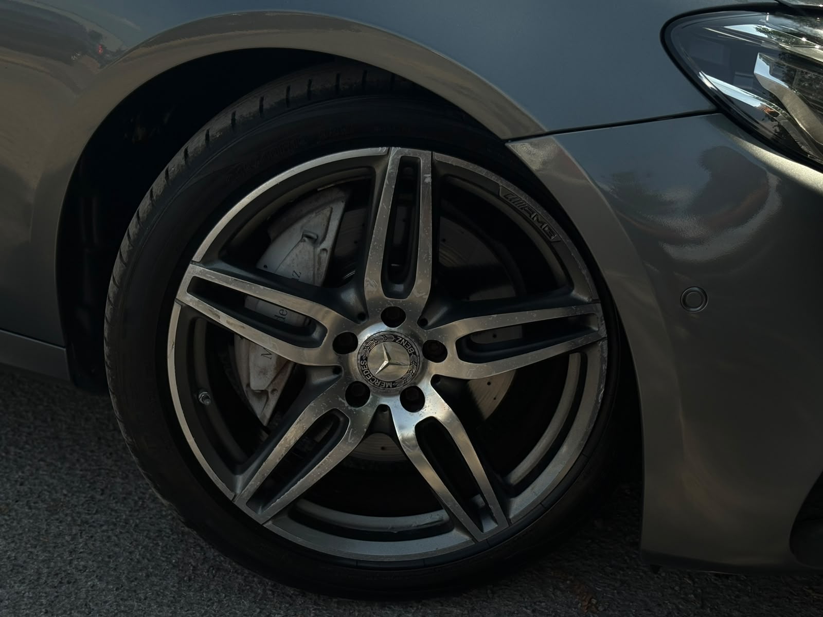 2016 MERCEDES- BENZ E220 D AMG LINE 9G SALOON