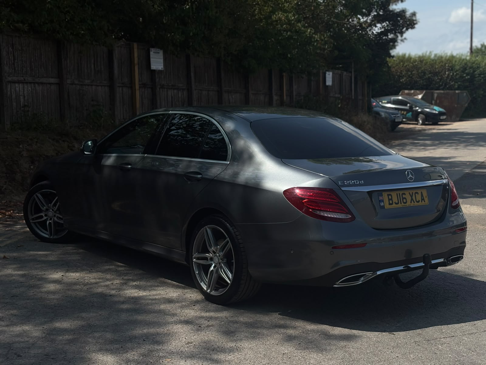 2016 MERCEDES- BENZ E220 D AMG LINE 9G SALOON