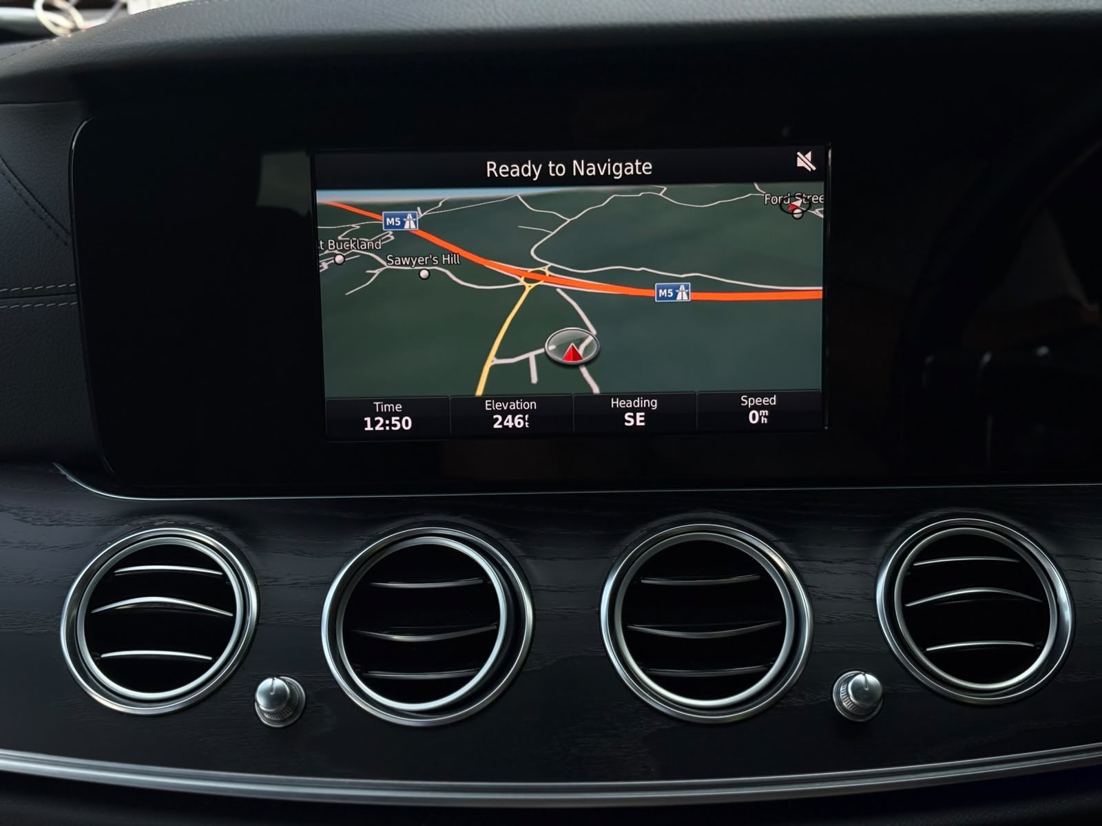 2016 MERCEDES- BENZ E220 D AMG LINE 9G SALOON