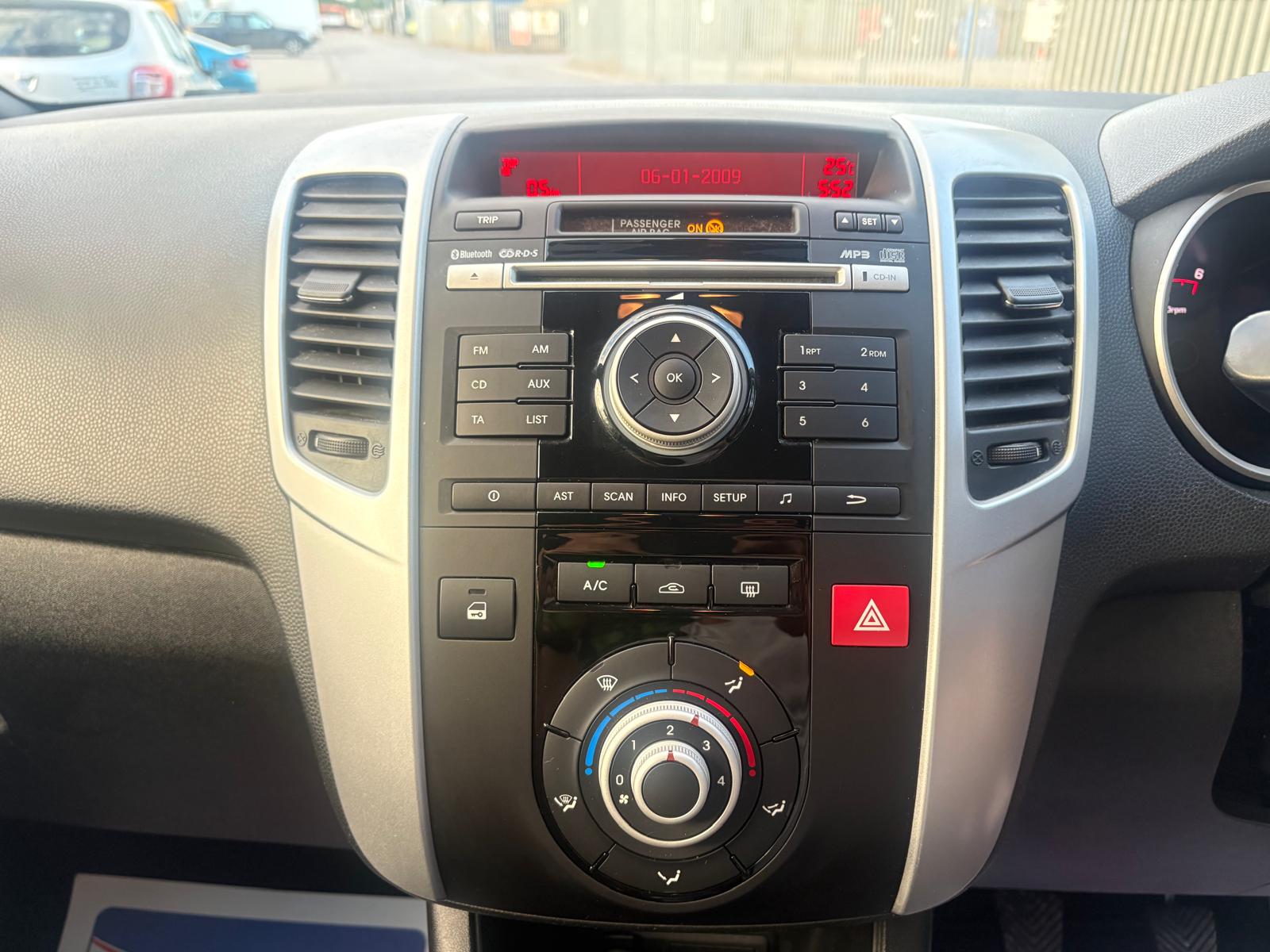2012 KIA VENGA 1.4 CRDI MANUAL