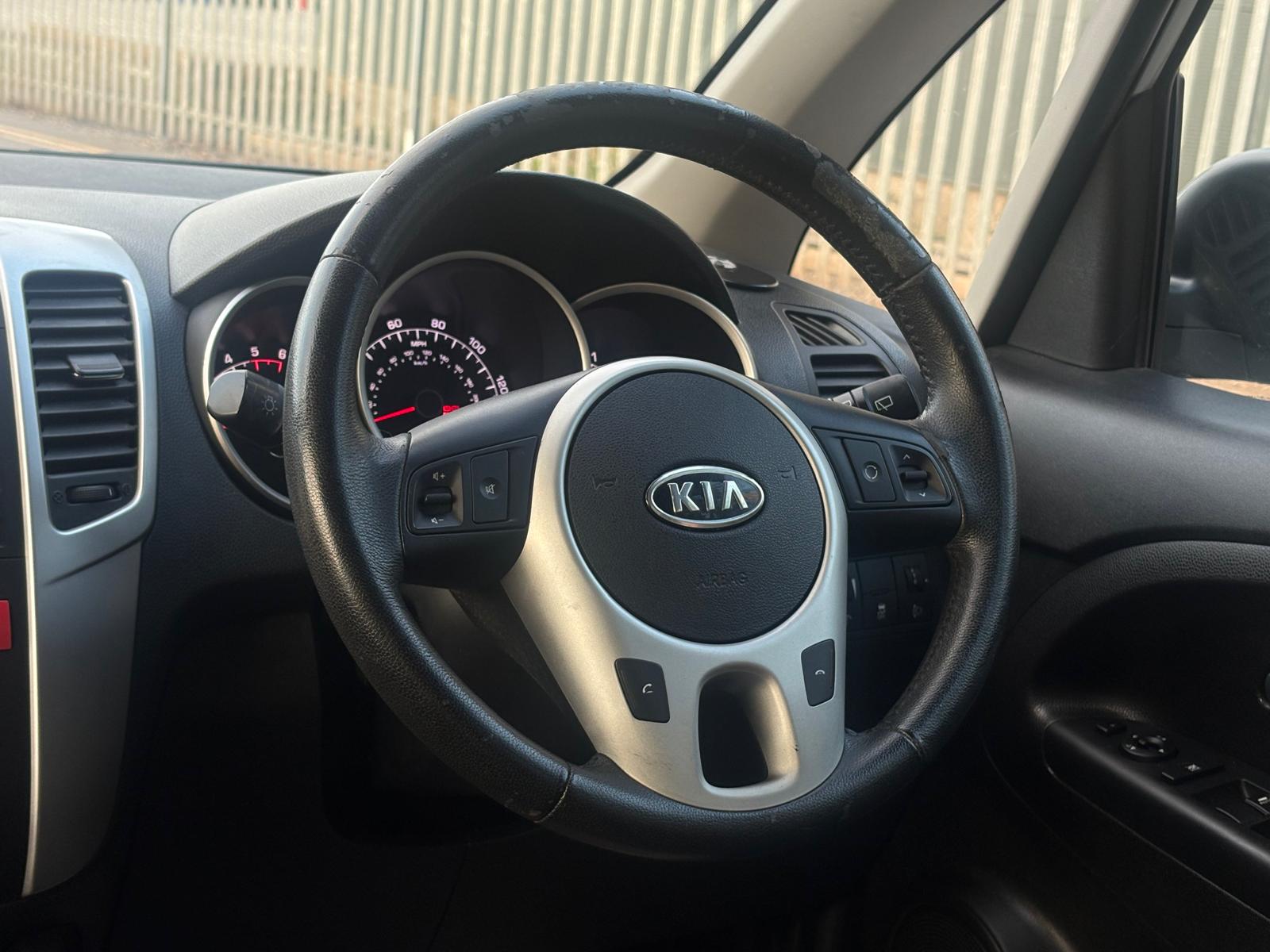 2012 KIA VENGA 1.4 CRDI MANUAL