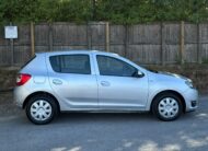 2013 Dacia Sandero 1.2 75 16V Laureate Hatchback