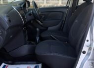 2013 Dacia Sandero 1.2 75 16V Laureate Hatchback