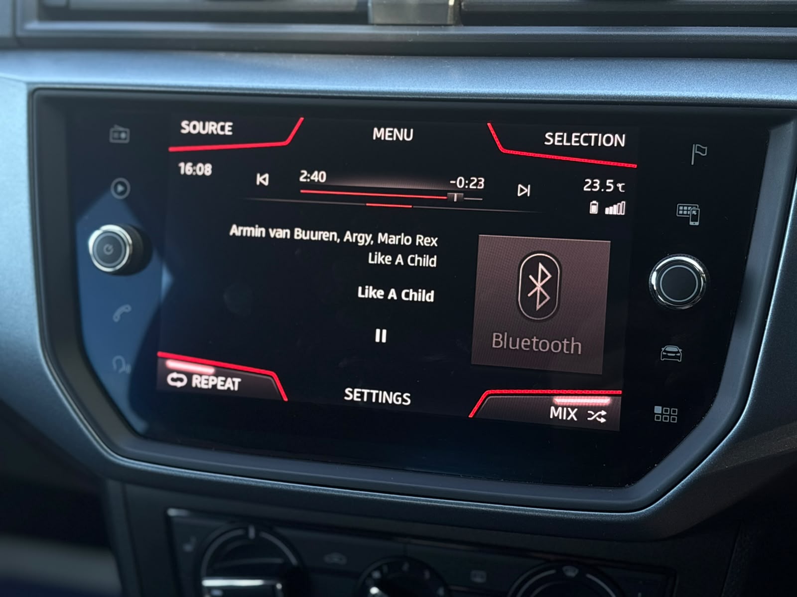2019 SEAT ARONA 1.6 TDI 115 SE TECHNOLOGY LUX EZ Hatchback