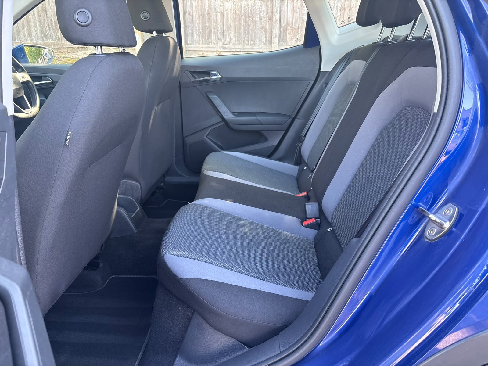 2019 SEAT ARONA 1.6 TDI 115 SE TECHNOLOGY LUX EZ Hatchback