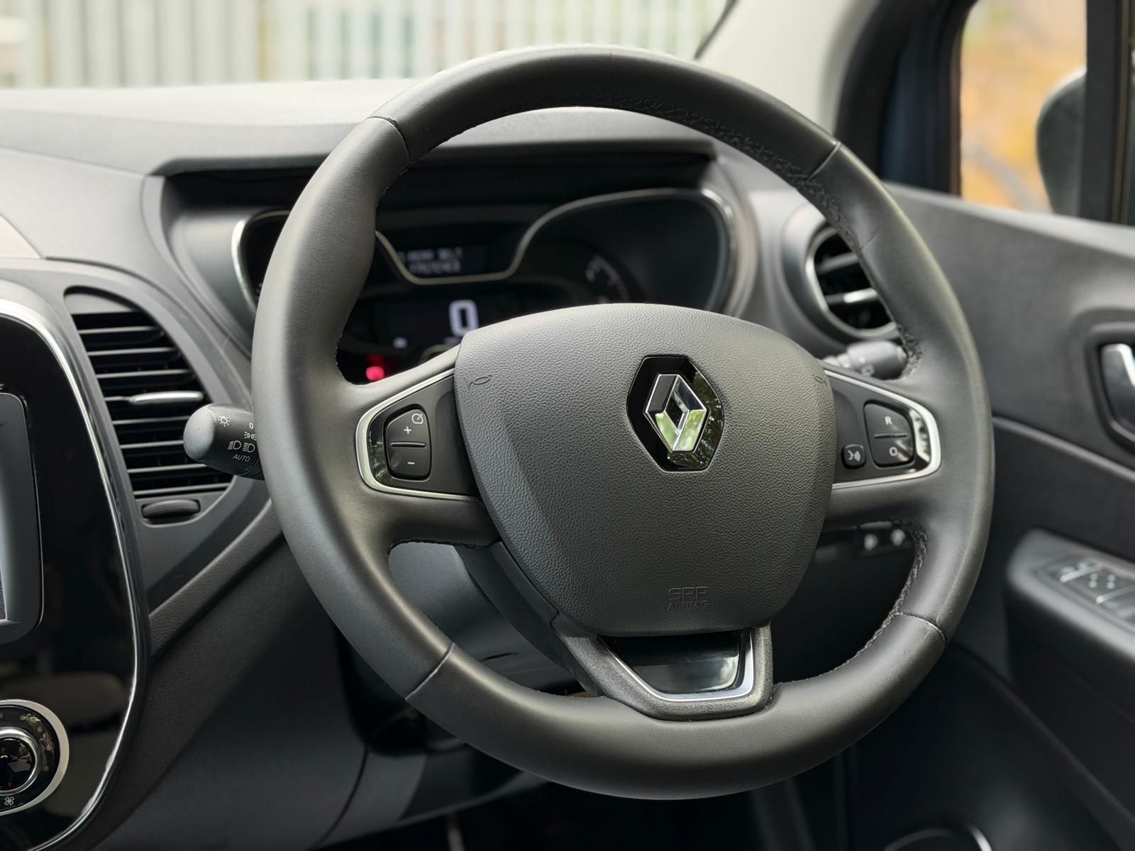 2019 Renault Captur 0.9 TCE 90 ICONIC Hatchback