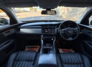 2017 JAGUAR XF 2.0 Portfolio Saloon